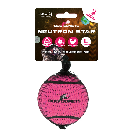 Dog comets Neutron Star Tennisbal met pieper L Roze 1st